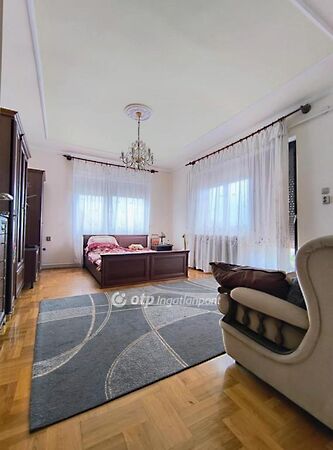 Eladó ház Pátroha