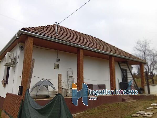 Eladó ház Galgaguta