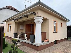 Eladó ház Budakalász