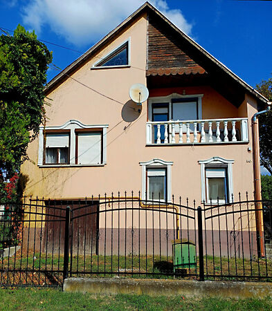 Eladó ház Szabadszállás