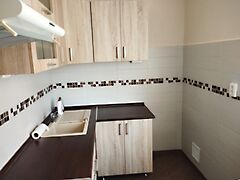 Eladó lakás Székesfehérvár, Palotaváros