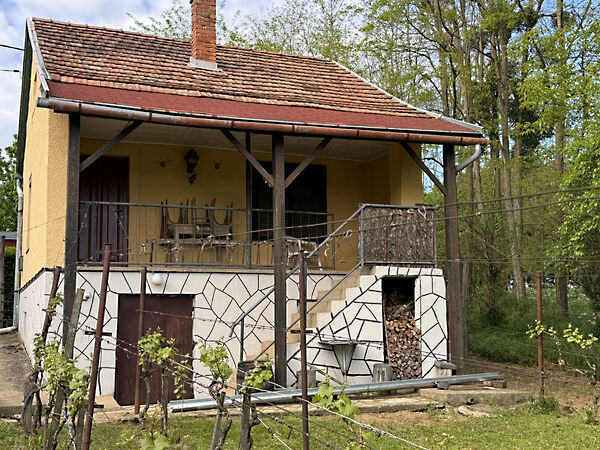 Eladó nyaraló Csatár