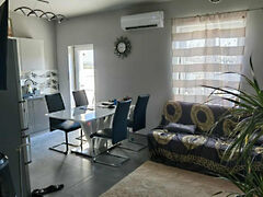 Eladó ház Szeged, Szőreg