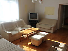 Eladó lakás Kapuvár, Központ