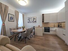 Eladó lakás Sopron