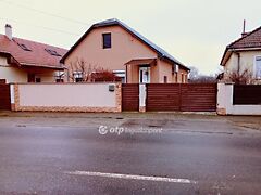 Eladó ház Nyírbátor