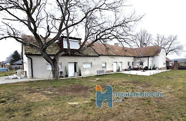 Eladó ház Türje