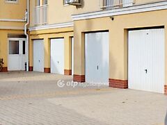 Eladó garázs Hajdúnánás