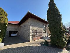 Eladó ház Budakalász