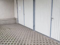 Eladó garázs Nyíregyháza, Belváros