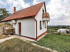 Eladó nyaraló Etyek