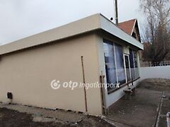 Eladó üzleti Tápiógyörgye