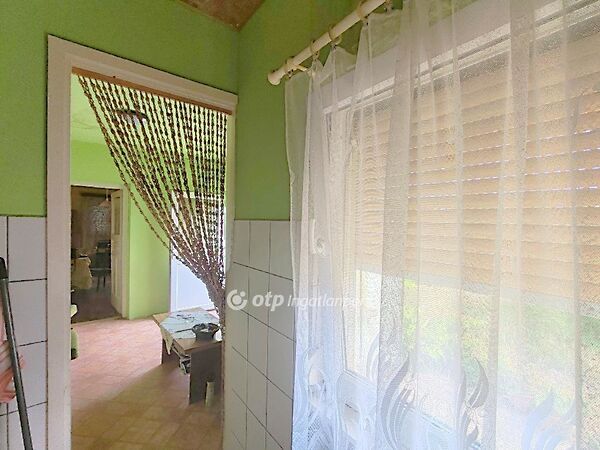 Eladó ház Jászladány