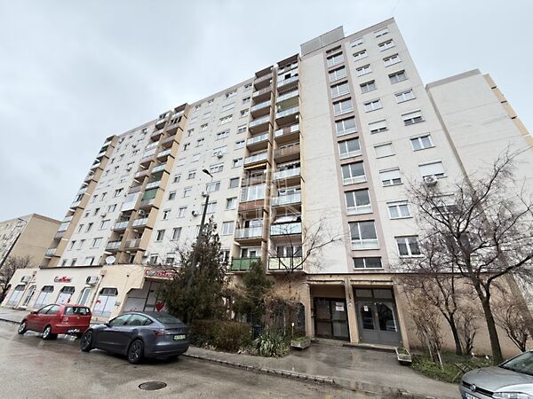 Eladó lakás Székesfehérvár