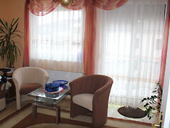 Eladó lakás Kapuvár, Központ