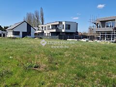 Eladó földterület Balatonfenyves