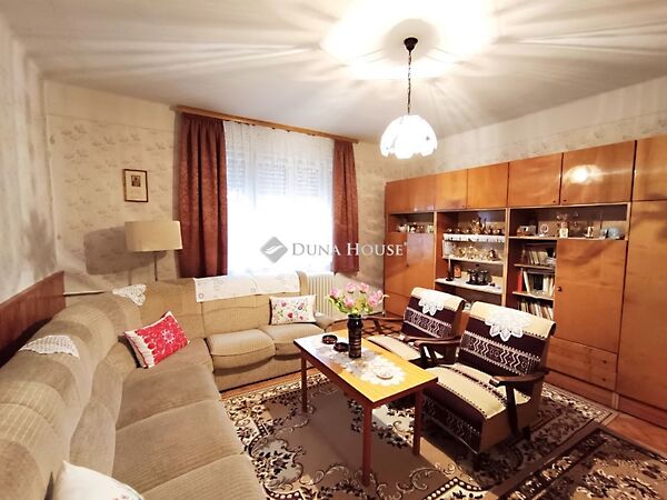 Eladó ház Nagylózs