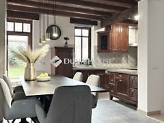 Eladó ház Budapest, III. kerület