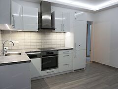 Eladó lakás Győr, Pinnyéd