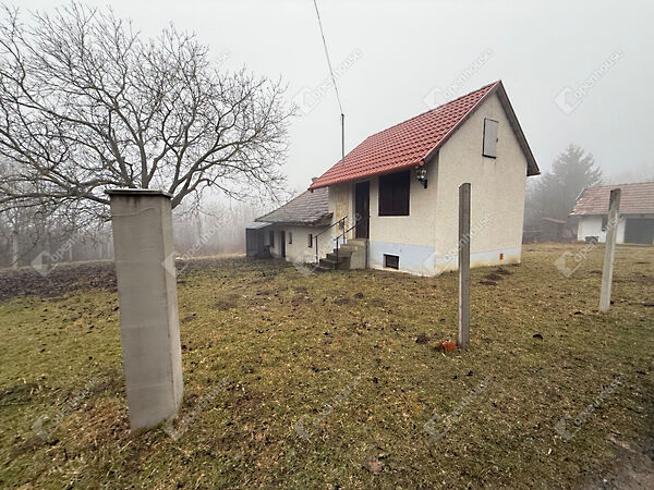 Eladó nyaraló Gyűrűs