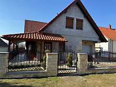 Eladó ház Zalaszentlászló