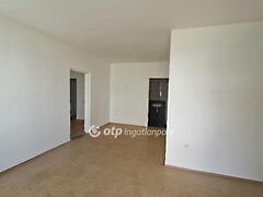 Eladó lakás Tápiószele