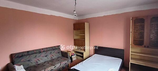 Eladó ház Körösladány