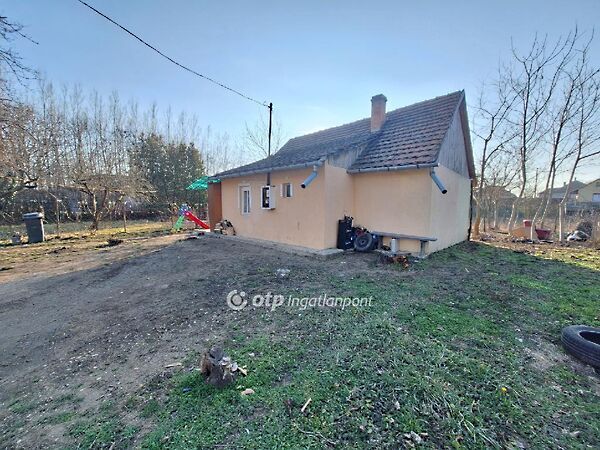 Eladó nyaraló Körösladány