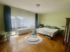 Eladó ház Üllő, Központ