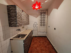 Eladó lakás Győr, Gyárváros