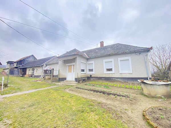 Eladó ház Kallósd