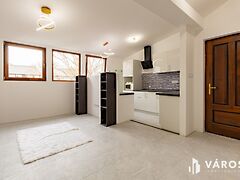 Eladó lakás Pomáz