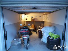 Eladó garázs Szeged, Felsőváros
