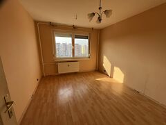 Eladó lakás Dunaújváros, Béke városrész