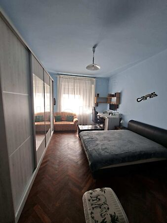 Eladó lakás Pétfürdő