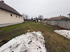 Eladó földterület Karcag