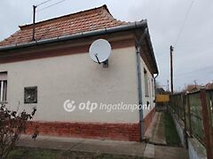 Eladó ház Tószeg