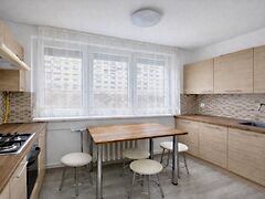 Eladó lakás Budapest, III. kerület