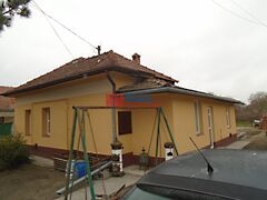 Eladó ház Tiszakécske