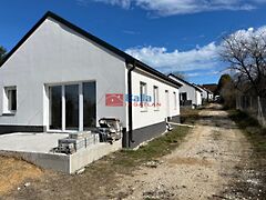 Eladó ház Balatonszemes
