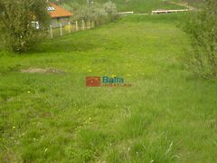 Eladó földterület Valkó
