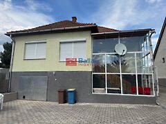 Eladó ház Hatvan