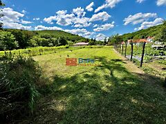 Eladó földterület Zebegény