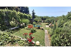 Eladó ház Balatonkenese