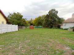 Eladó földterület Pákozd