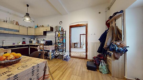 Eladó ház Beszterec