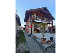 Eladó ház Szigetcsép