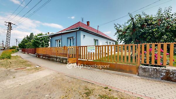 Eladó ház Dombrád