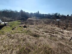 Eladó földterület Oroszlány