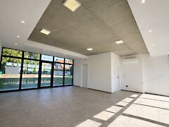 Eladó üzleti Tihany